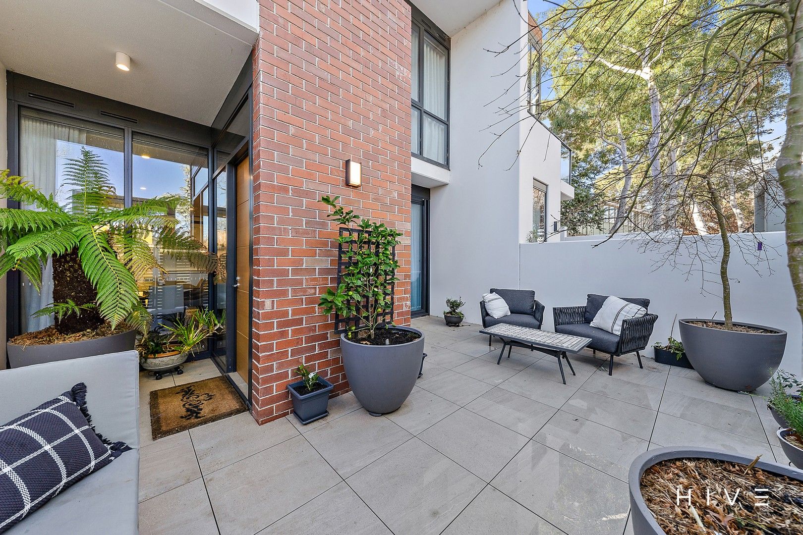 2/3 Stuart Street, Griffith ACT 2603, Image 0