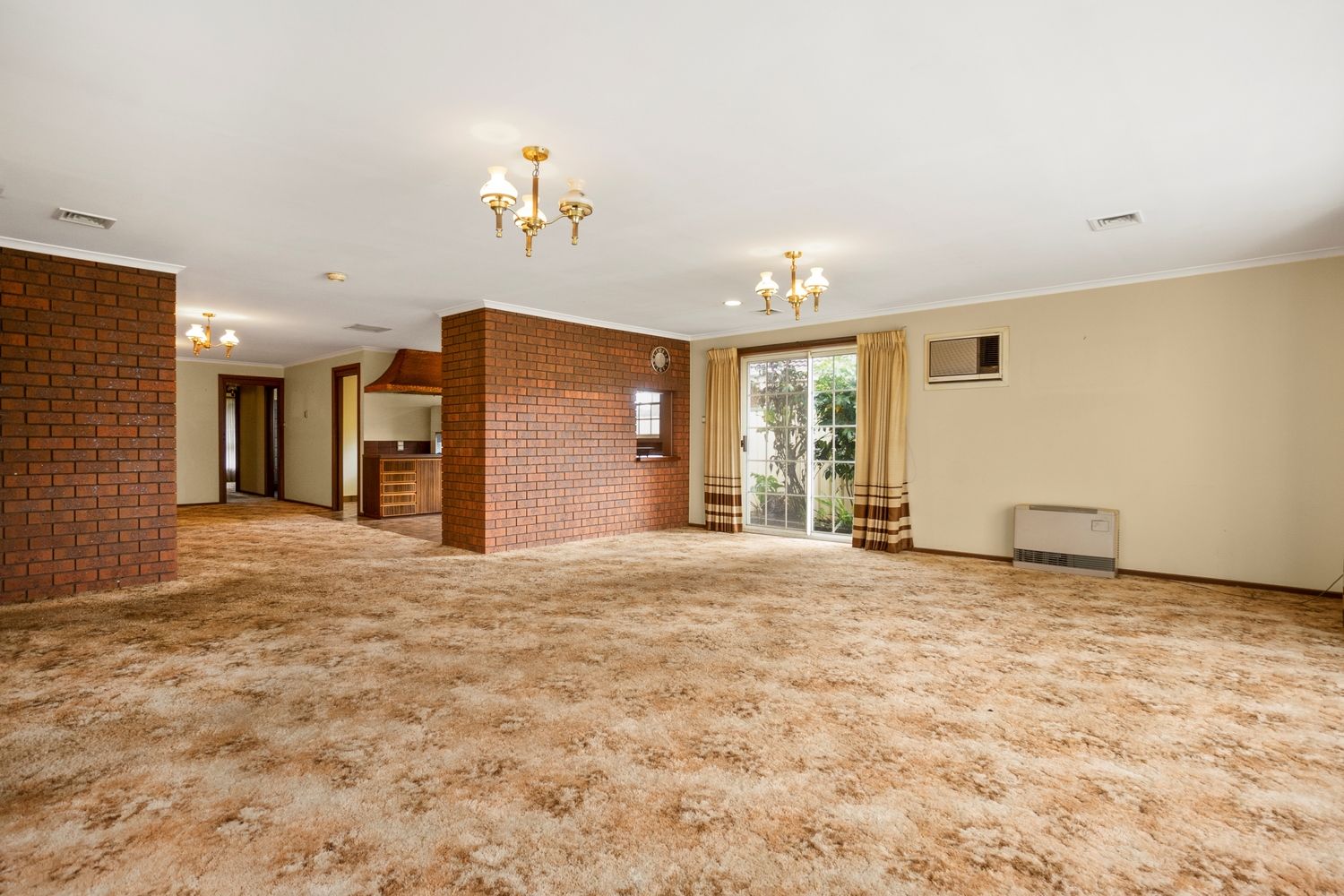 2 Witney Court, Bacchus Marsh VIC 3340, Image 2