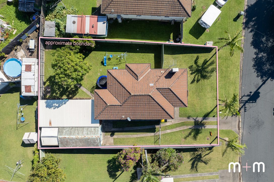 33 Davidson Avenue, Woonona NSW 2517, Image 2