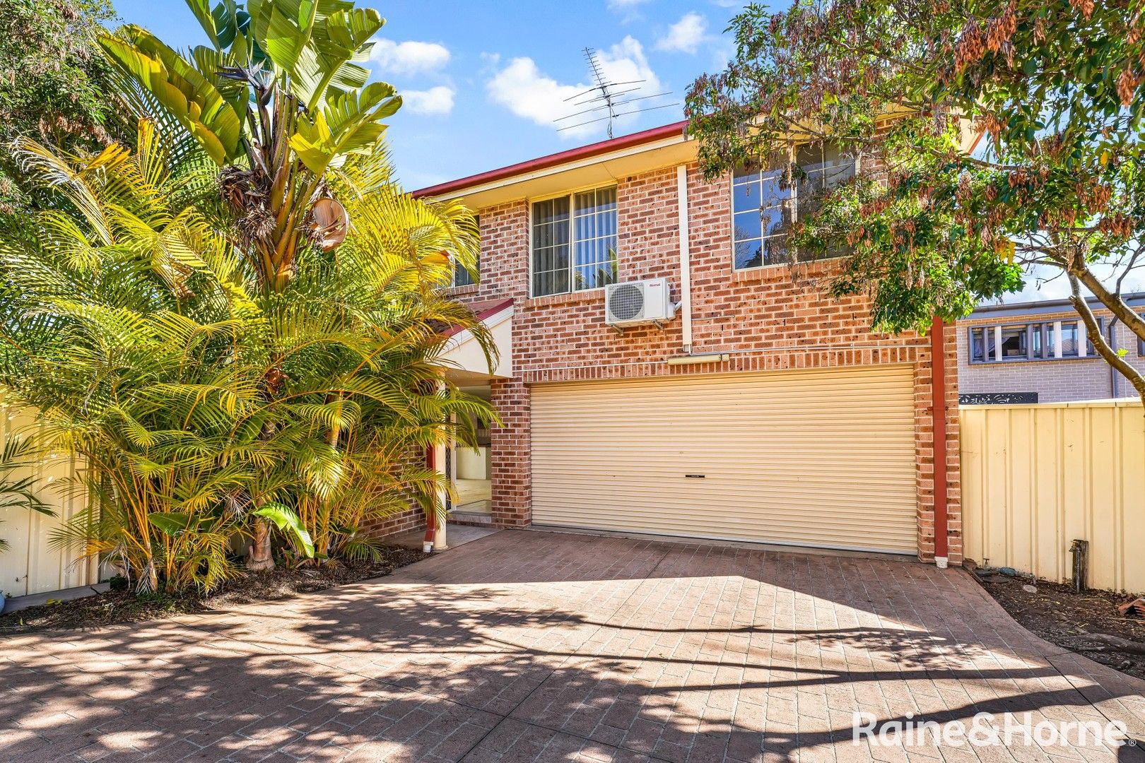 3 bedrooms Townhouse in 4/38-40 Chapel Street ST MARYS NSW, 2760