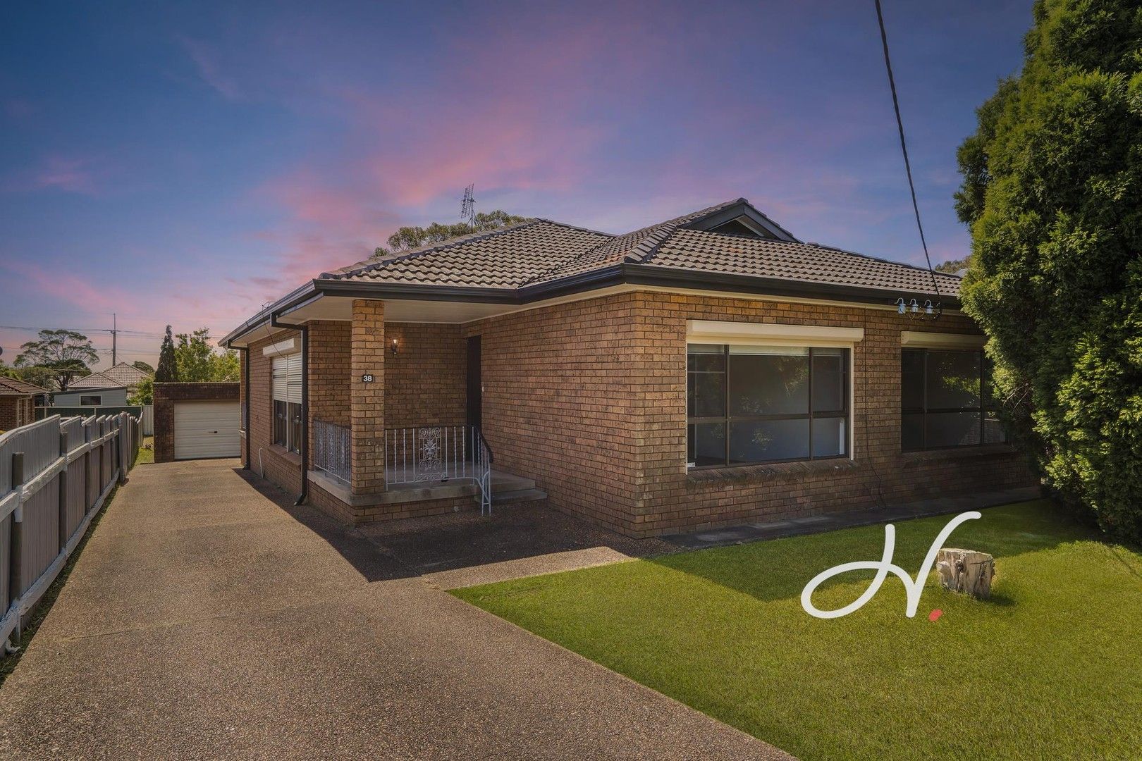 3 bedrooms House in 38 Moira Street ADAMSTOWN NSW, 2289