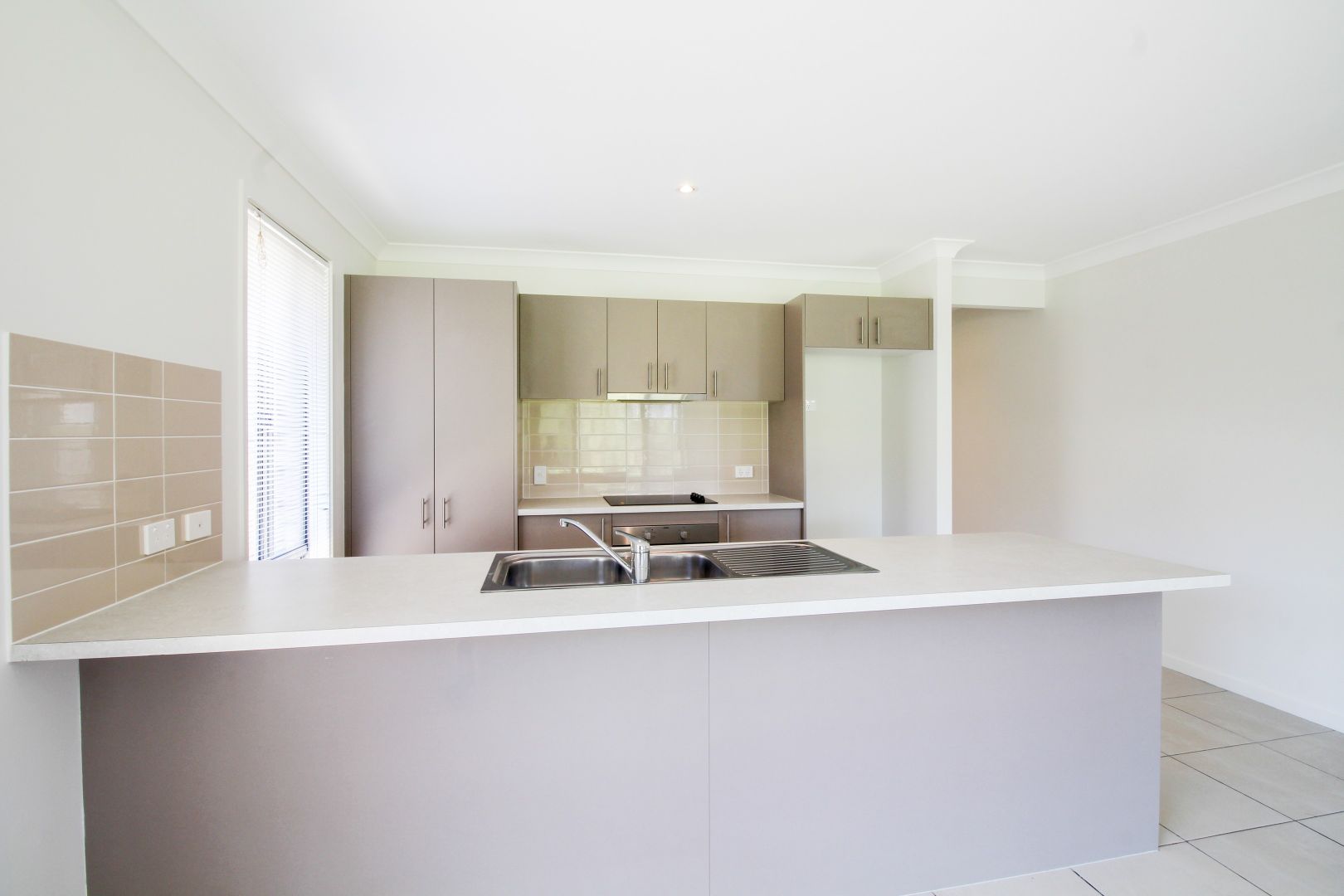 7 Hirono Close, Leichhardt QLD 4305, Image 2