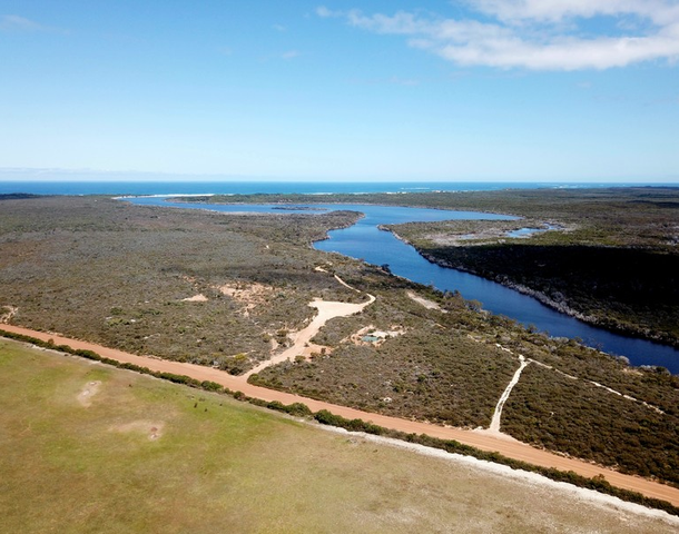 Lot 3 Munglinup Beach Road, East Munglinup WA 6450