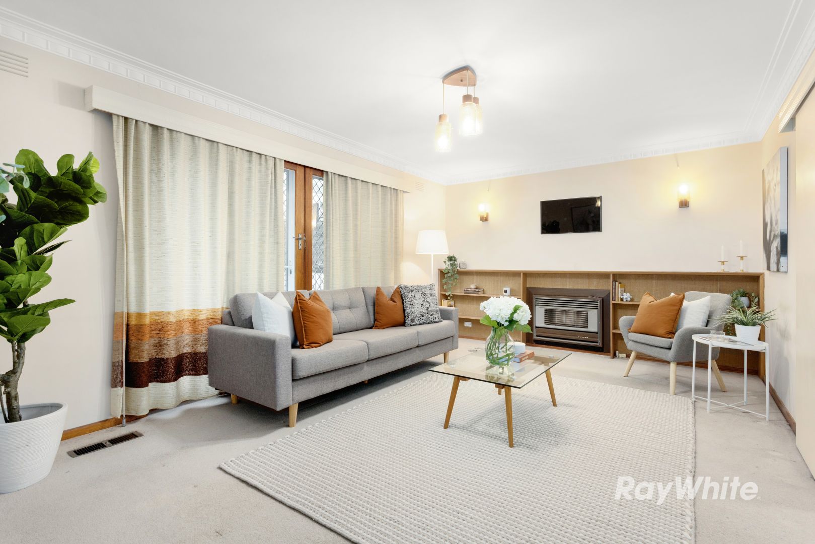 11 St Huberts Road, Carnegie VIC 3163, Image 2