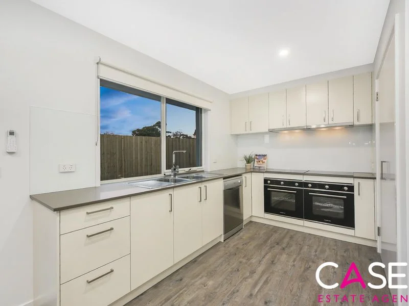 Additional image 5 of 2/52 Childers Street, Cranbourne VIC 3977
