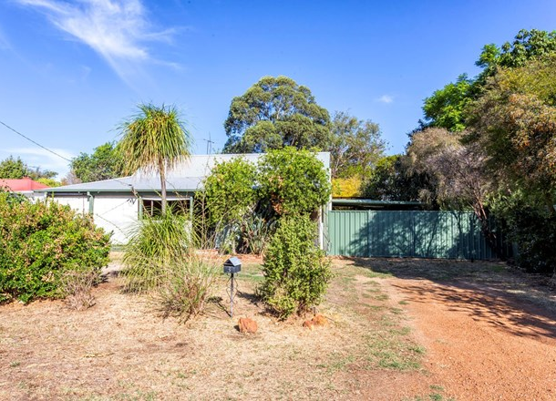 3 West Parade, South Guildford WA 6055