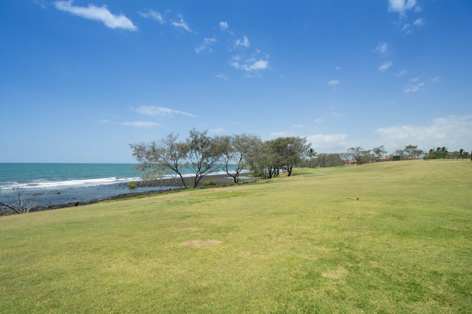 132 Barolin Esplanade, Coral Cove QLD 4670, Image 1