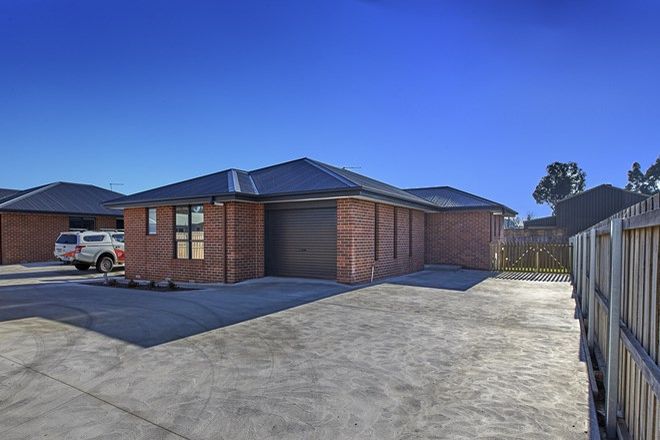 Picture of 2/12 Paton Street, LONGFORD TAS 7301