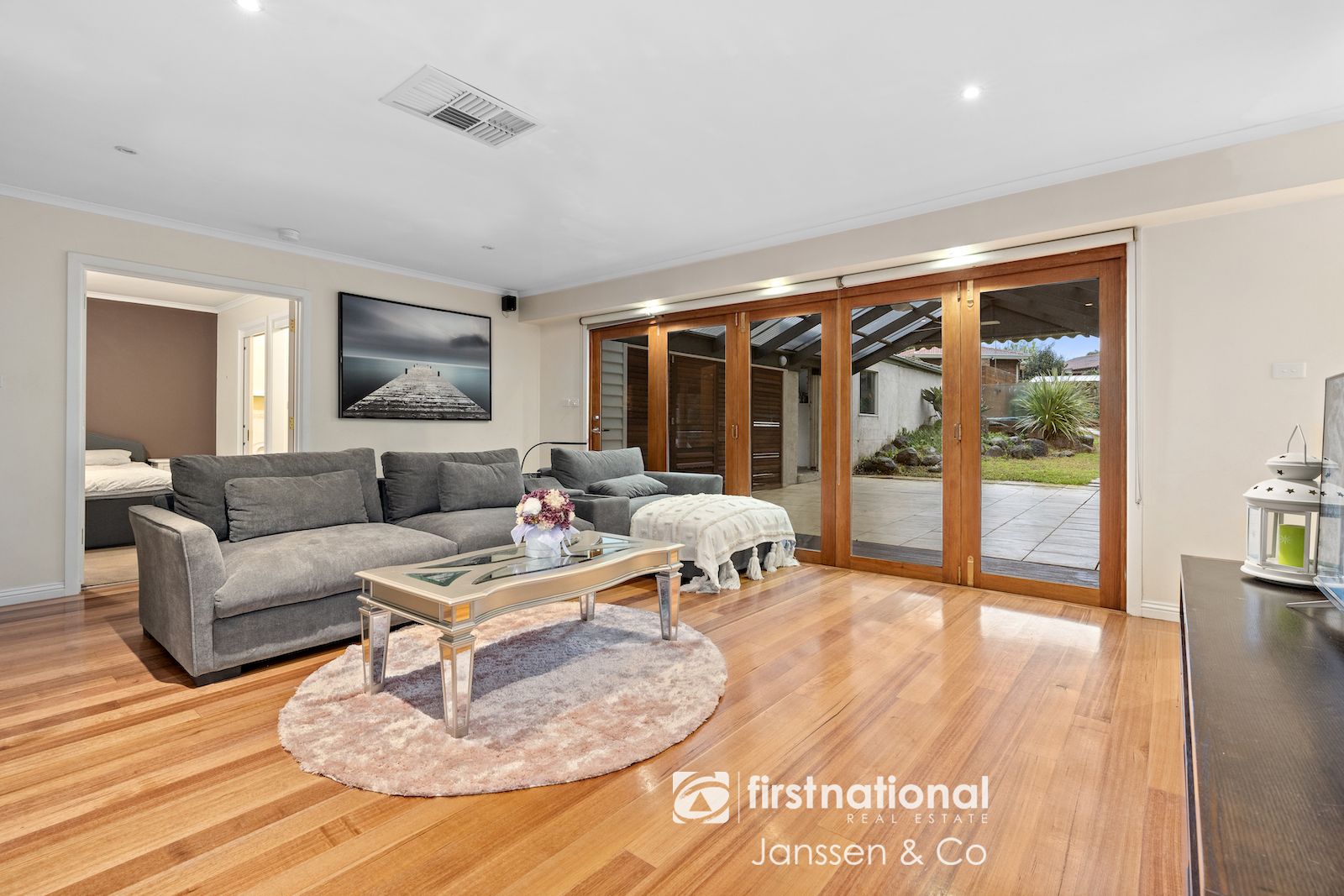 27 Mine Street, Greensborough VIC 3088, Image 2