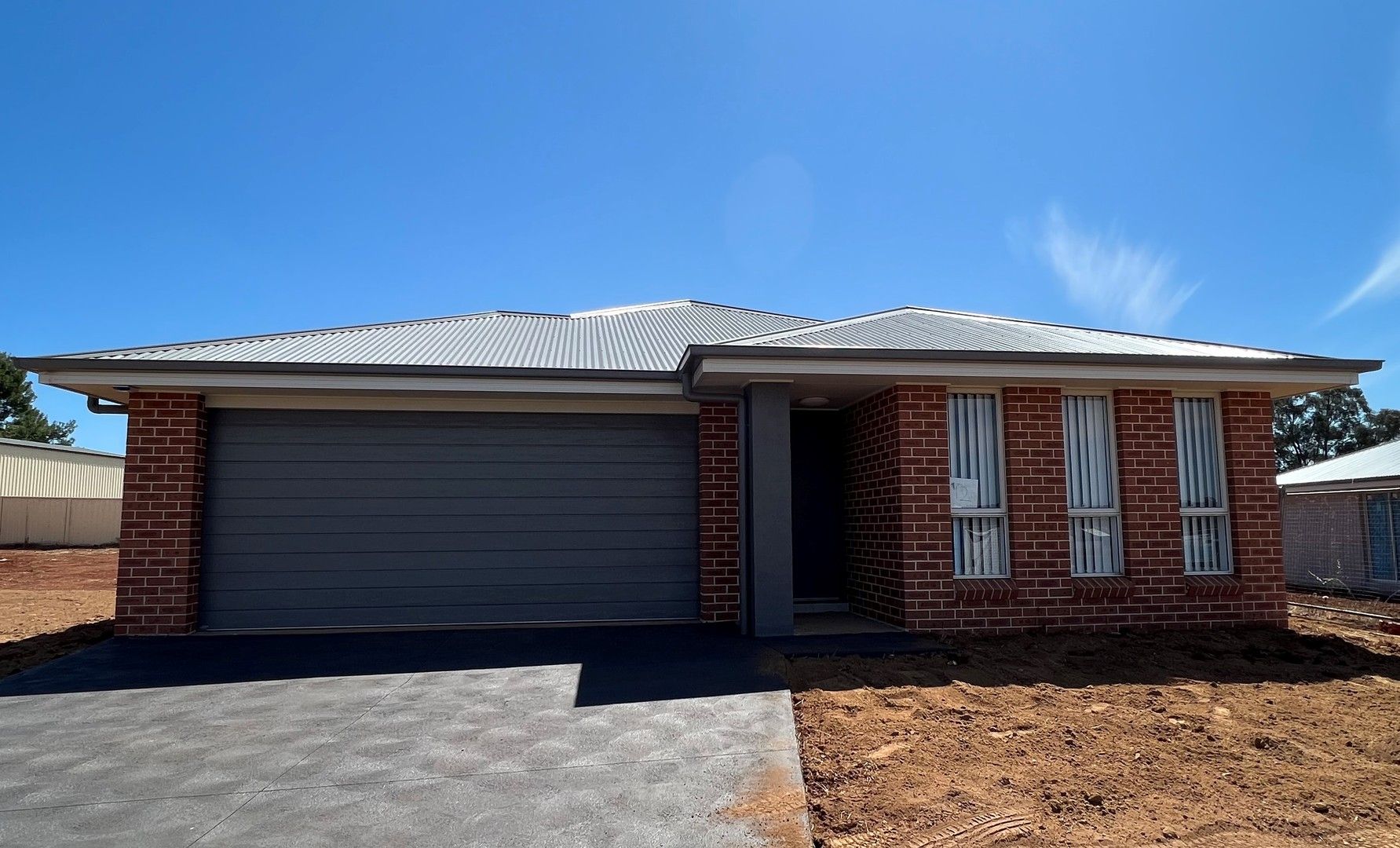 12 Yuwambi Close, Parkes NSW 2870, Image 0