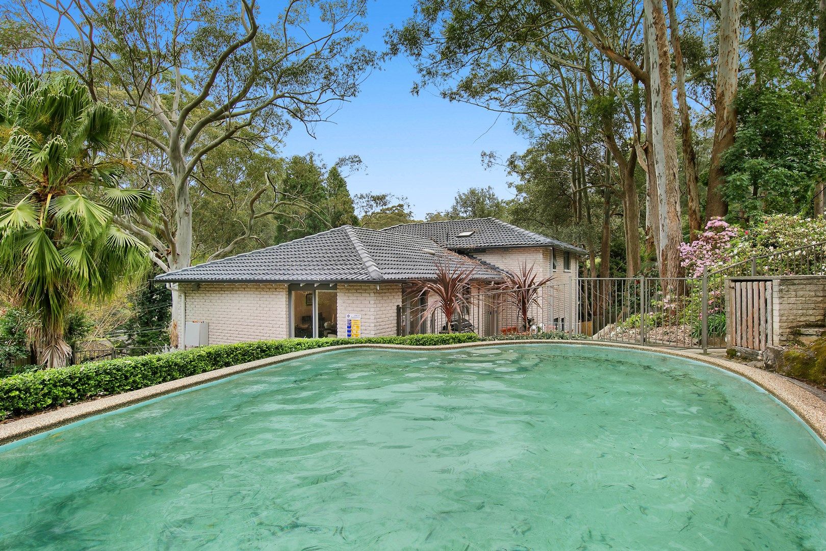 2 Wirreanda Close, Warrawee NSW 2074, Image 0