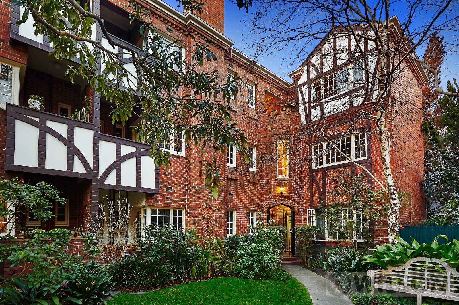 19/7 Eildon Road, St Kilda VIC 3182 Apartment For Rent Domain