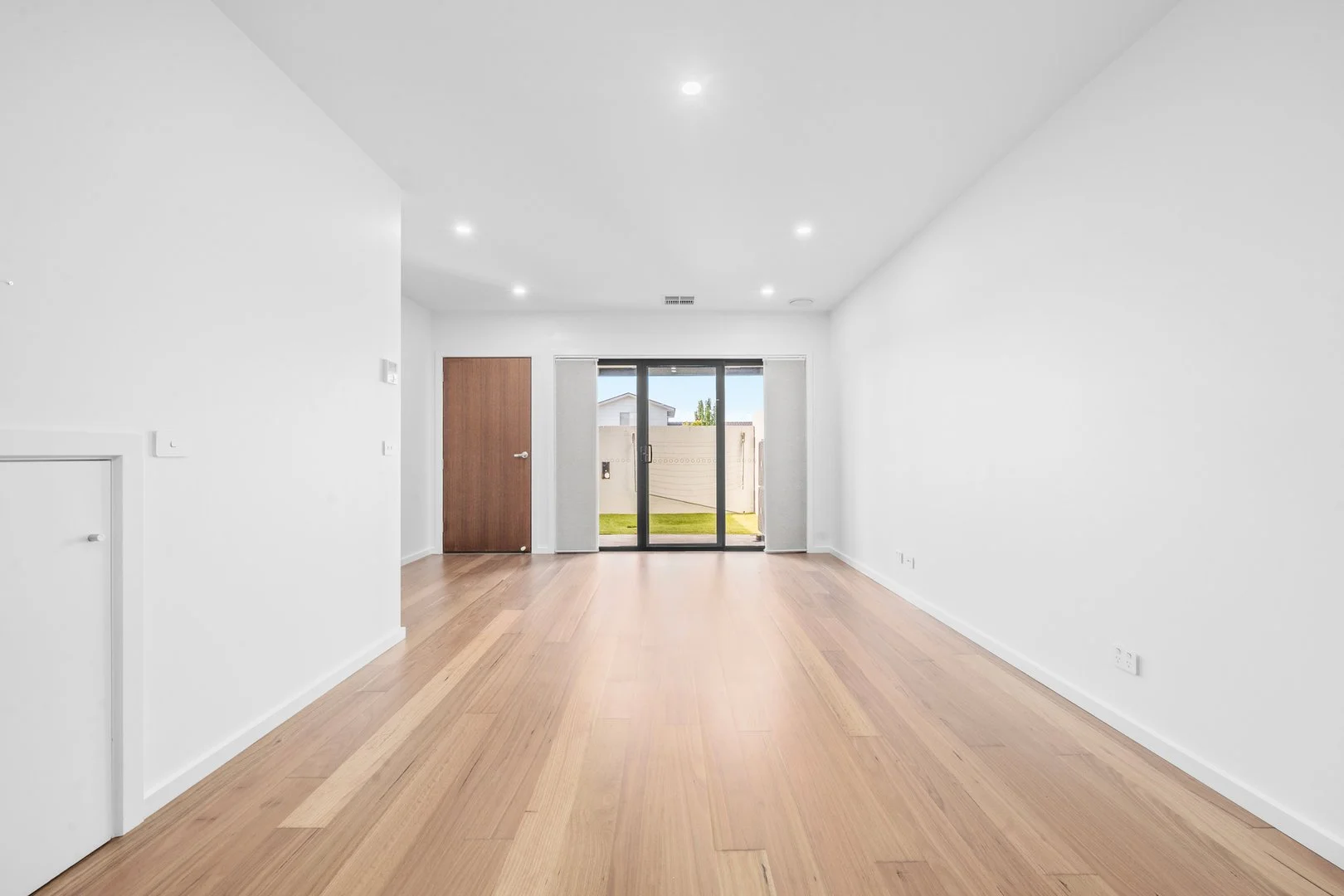 Additional image 2 of 21a Woodberry Avenue, Coombs ACT 2611