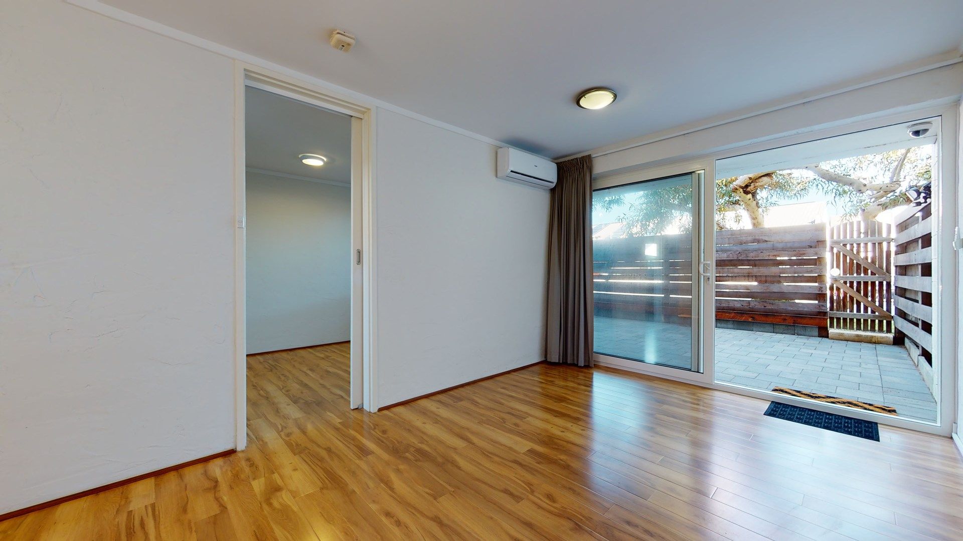 1 bedrooms Apartment / Unit / Flat in 2/54 Gugeri Street CLAREMONT WA, 6010