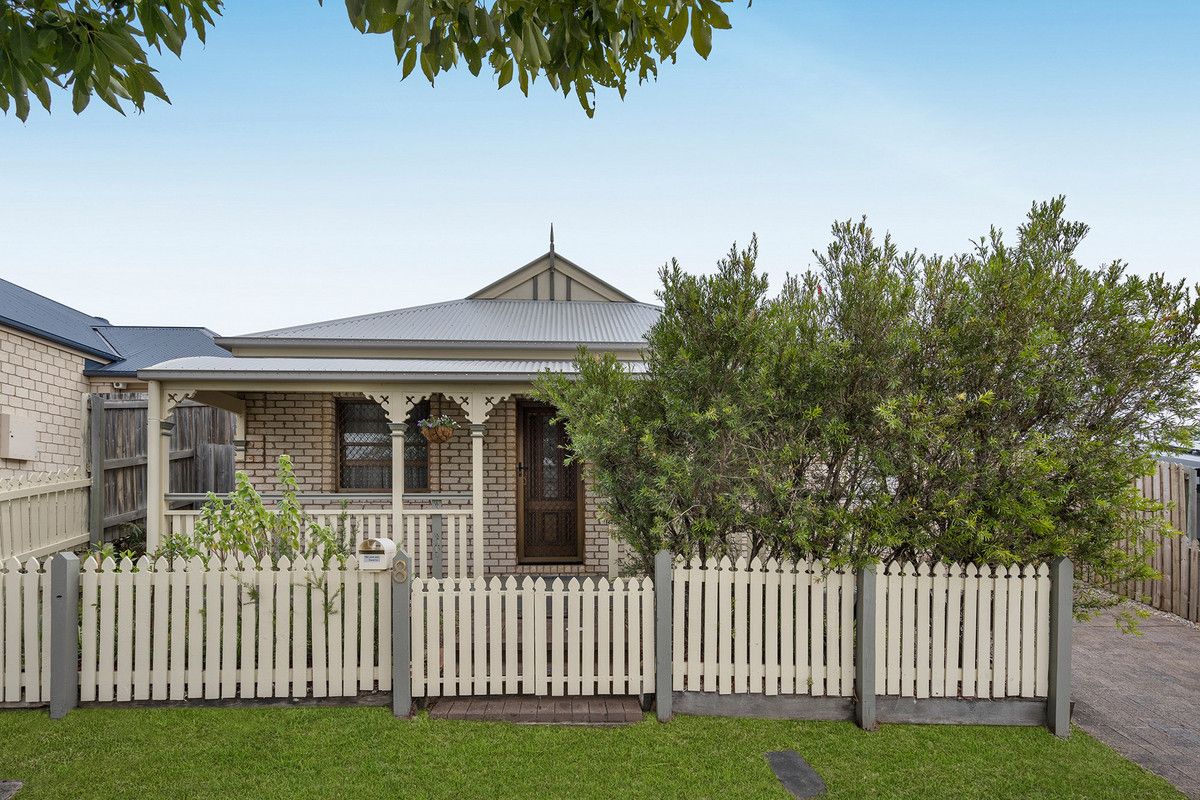 3 bedrooms House in 8 Elmwood Circuit SPRINGFIELD LAKES QLD, 4300