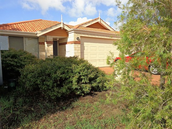 31 Grinstead Way, Balga WA 6061