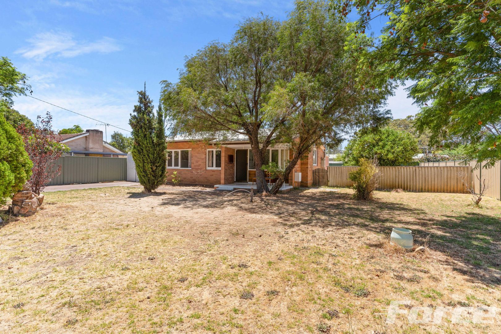 16 Benjamin Street, Armadale WA 6112, Image 2