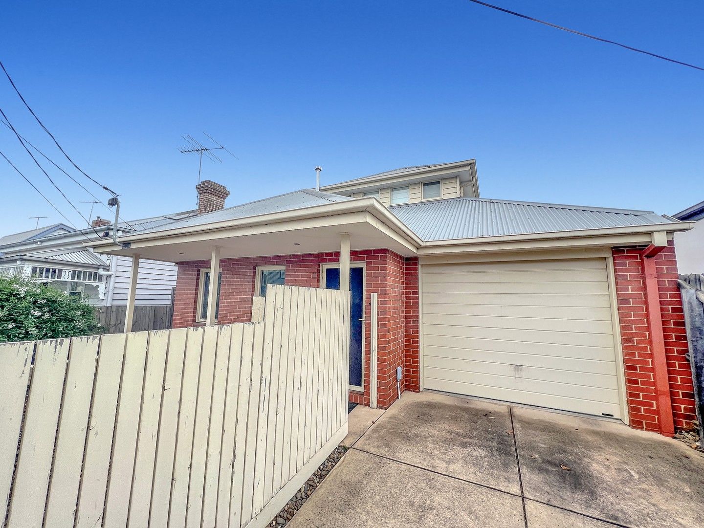 3 bedrooms House in 9 Anglesea Terrace GEELONG WEST VIC, 3218