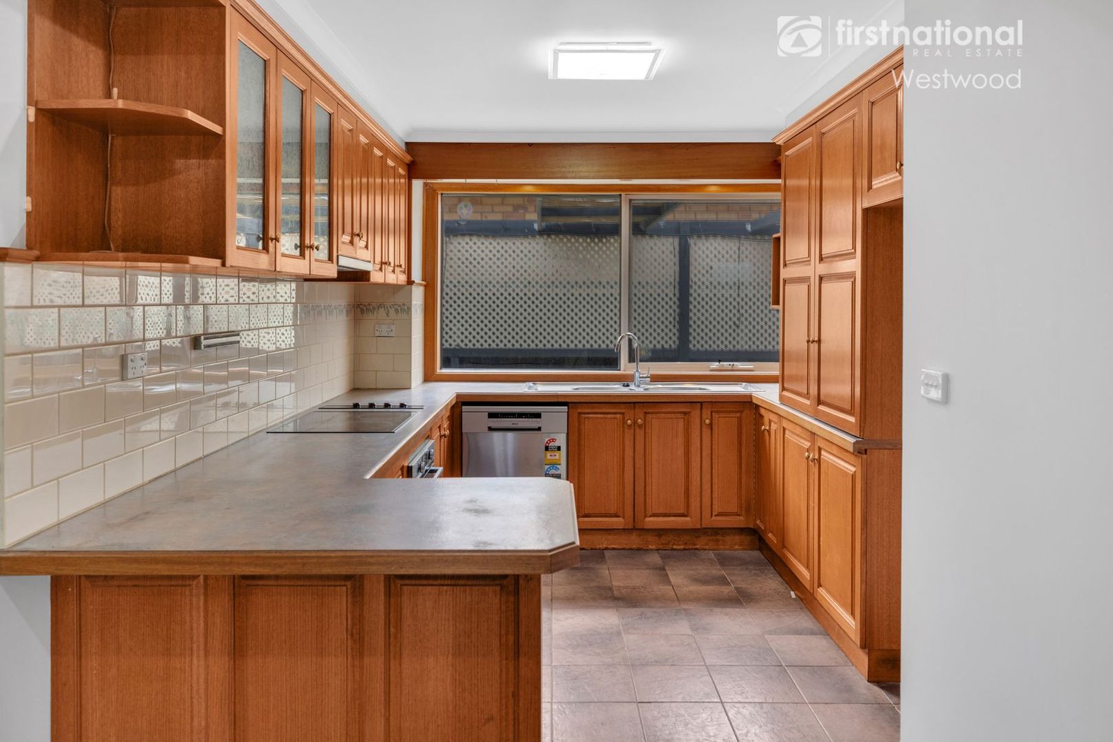 9 Croxley Close, Wyndham Vale VIC 3024 House For Rent Domain