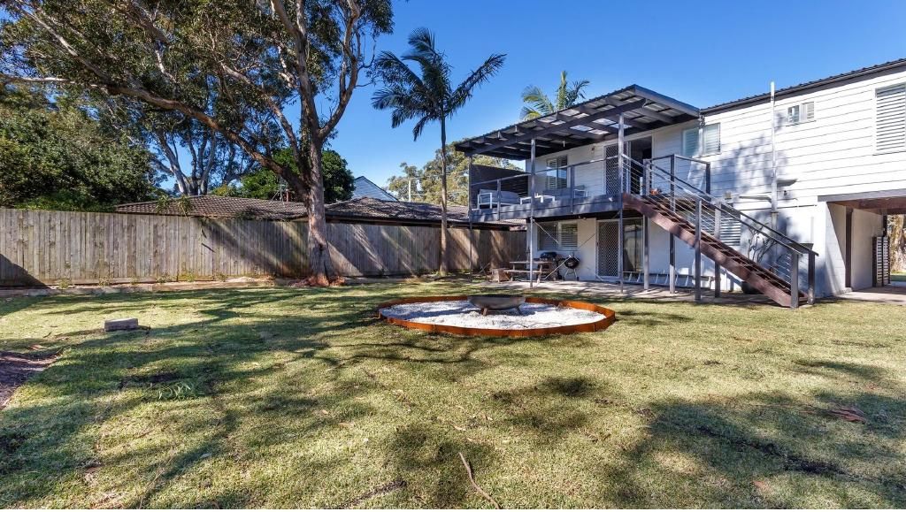 33 Mirreen Street, Hawks Nest NSW 2324, Image 0