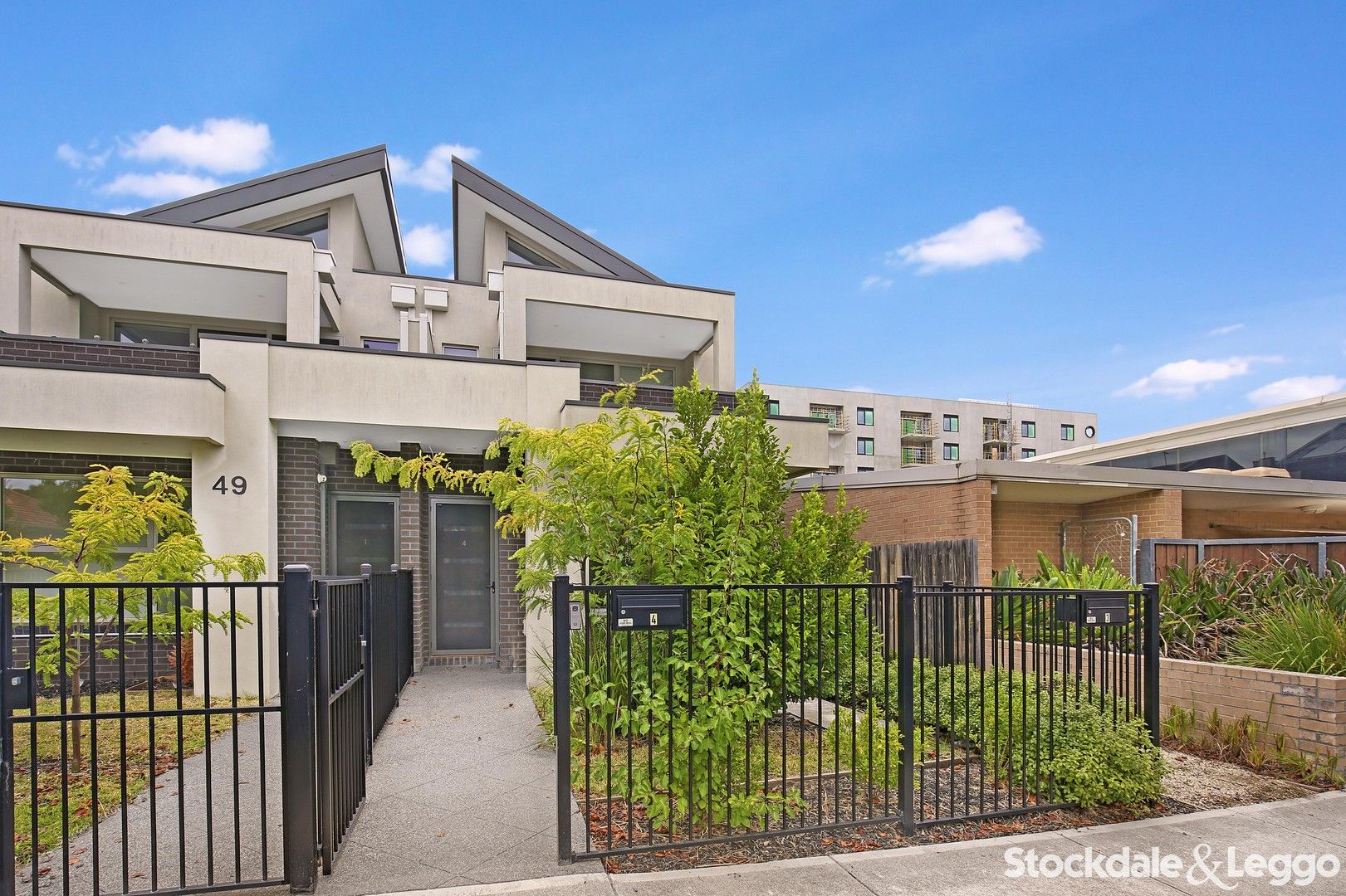 2 bedrooms Apartment / Unit / Flat in 4/49 Roseberry Avenue PRESTON VIC, 3072