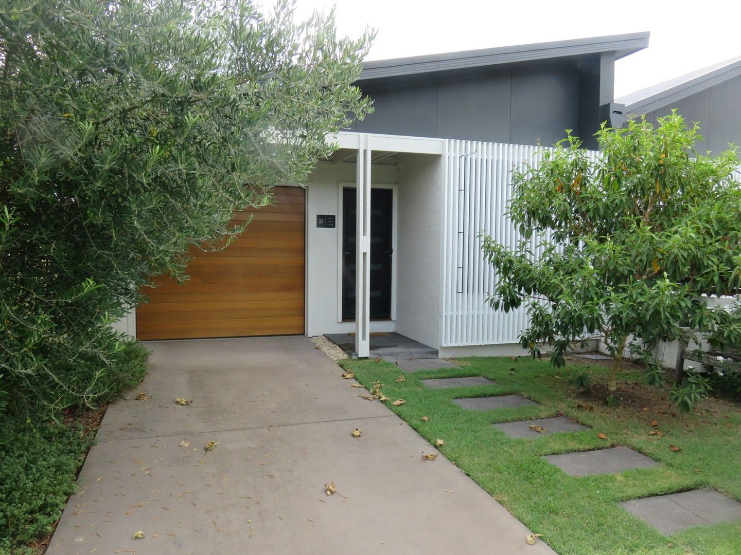 3 bedrooms Townhouse in 31 John Shaw Close SOUTH WEST ROCKS NSW, 2431