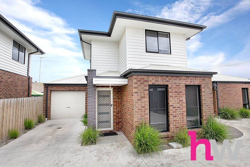 2/13-15 Carruthers Court, East Geelong VIC 3219, Image 1