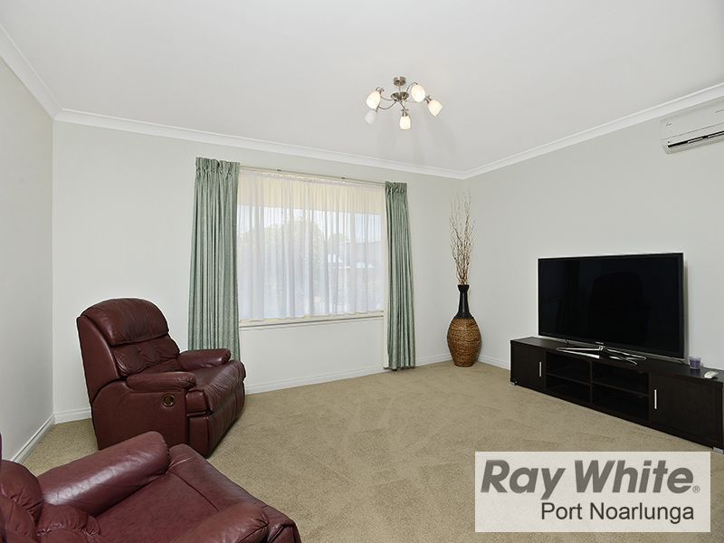 70 Kalgoorlie Avenue, Port Noarlunga South SA 5167, Image 1