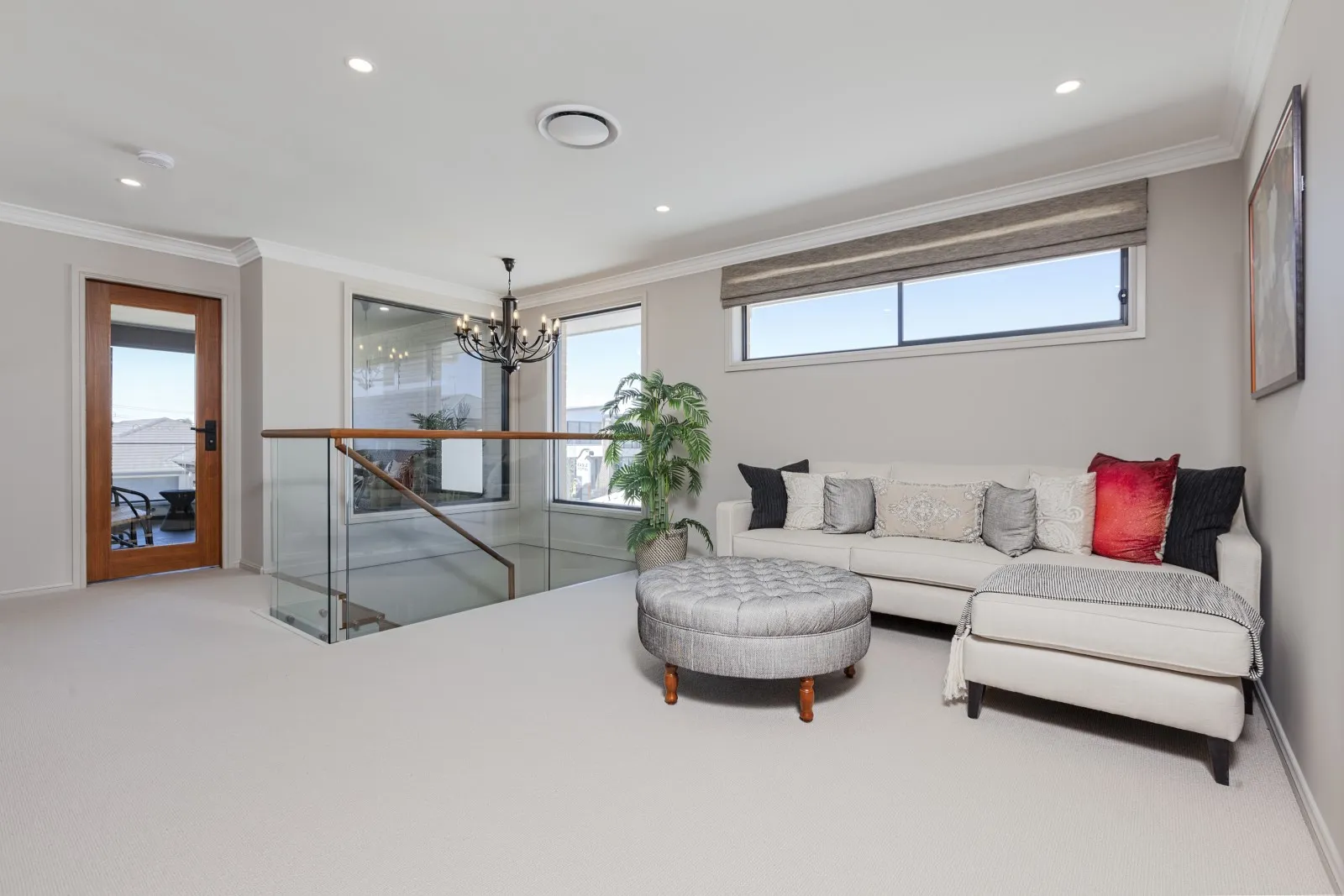 4BR + 2 LIVING SPACES IN GABLES - View 6