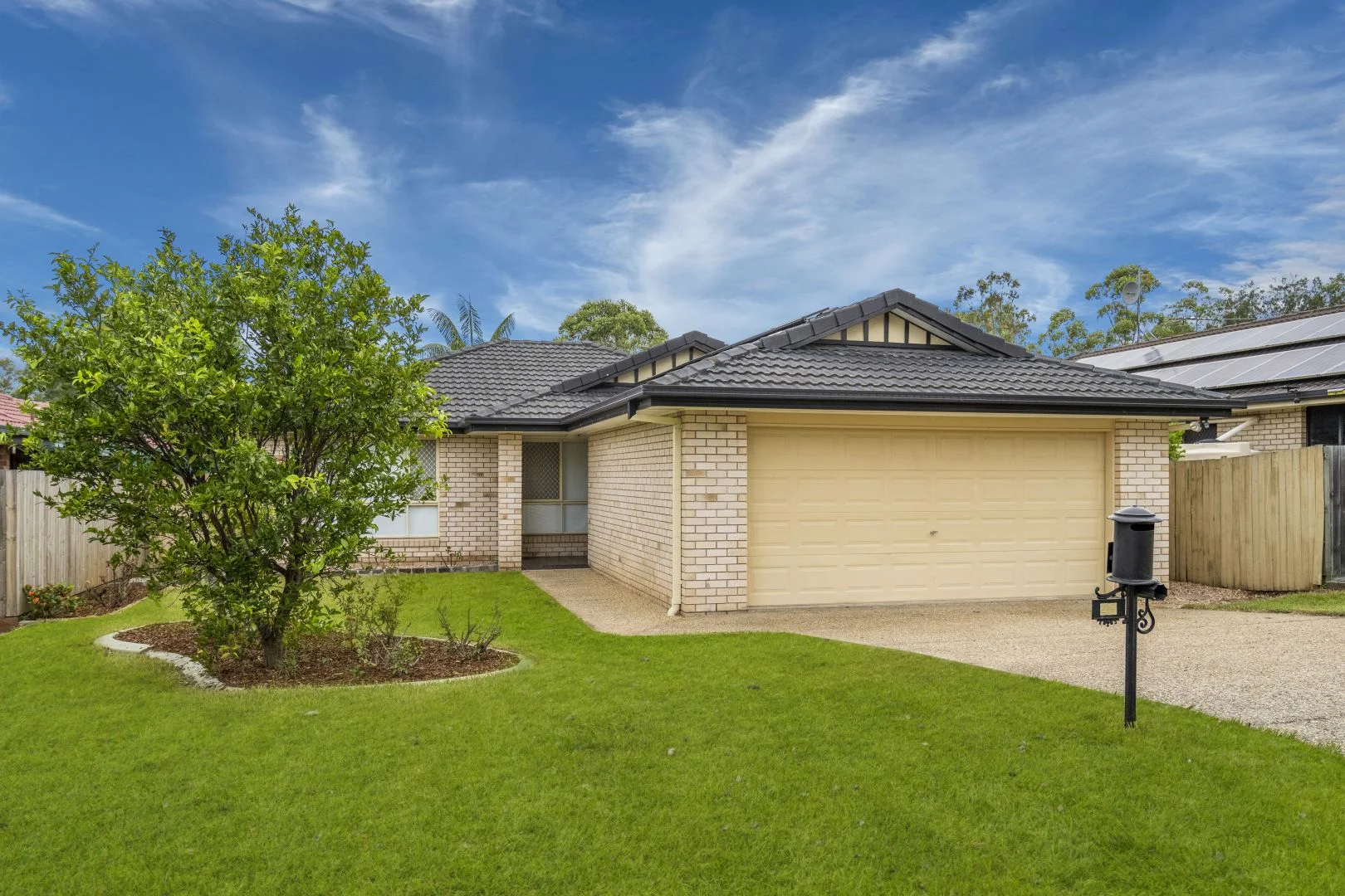 Primary image of 48 Gleneagles Crescent, Oxley QLD 4075