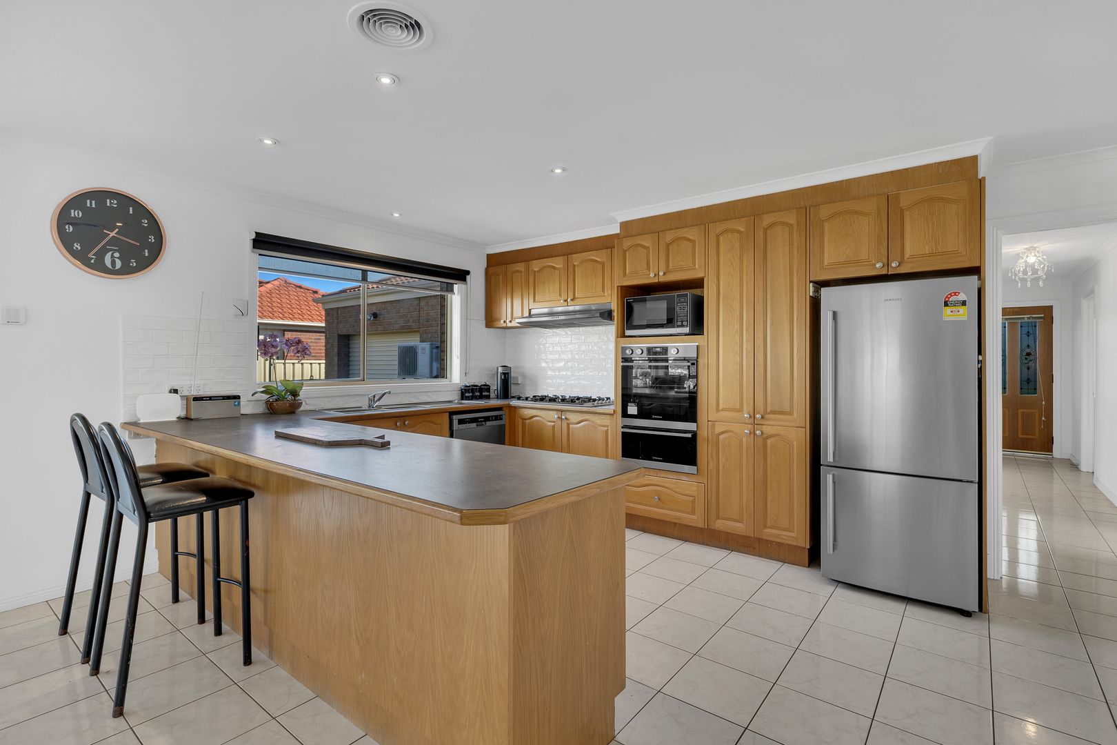 17 Belsay Place, Craigieburn VIC 3064, Image 2