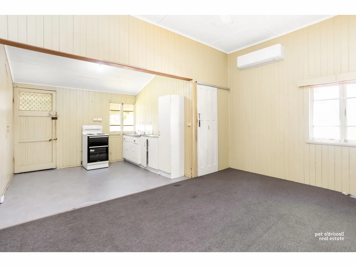 Additional image 2 of 1-2/94 Princess Street, Berserker QLD 4701