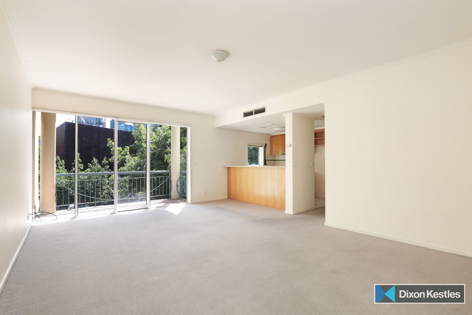 42/88 Wells Street, Southbank Property History & Address Research