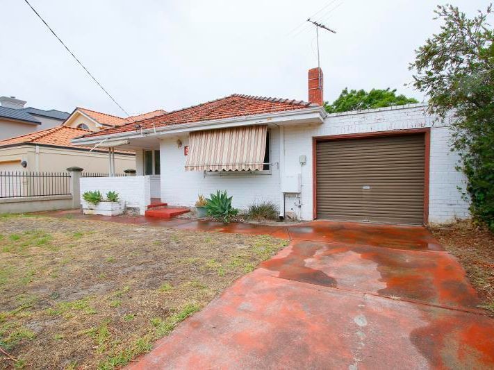 2 bedrooms House in 5 Swanview Terrace SOUTH PERTH WA, 6151