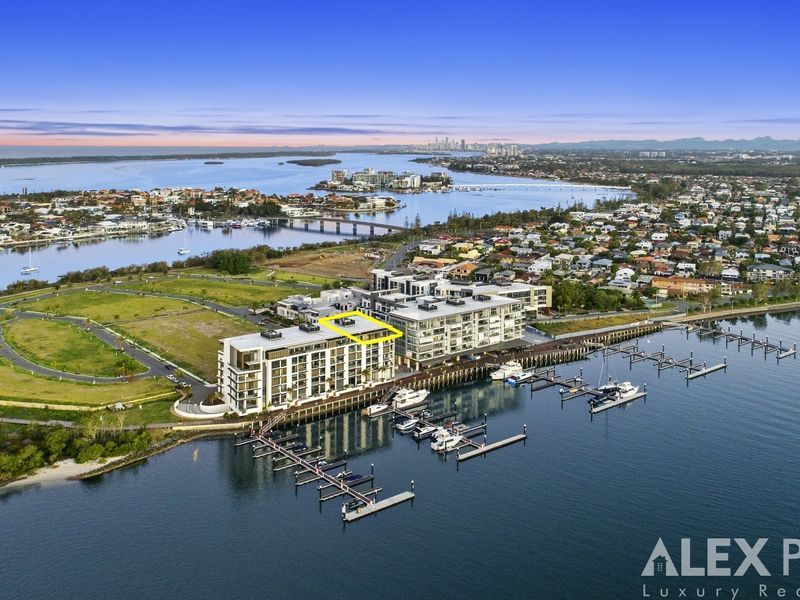 6604/6 Penthouse Marina Promenade Salacia Waters, Paradise Point QLD