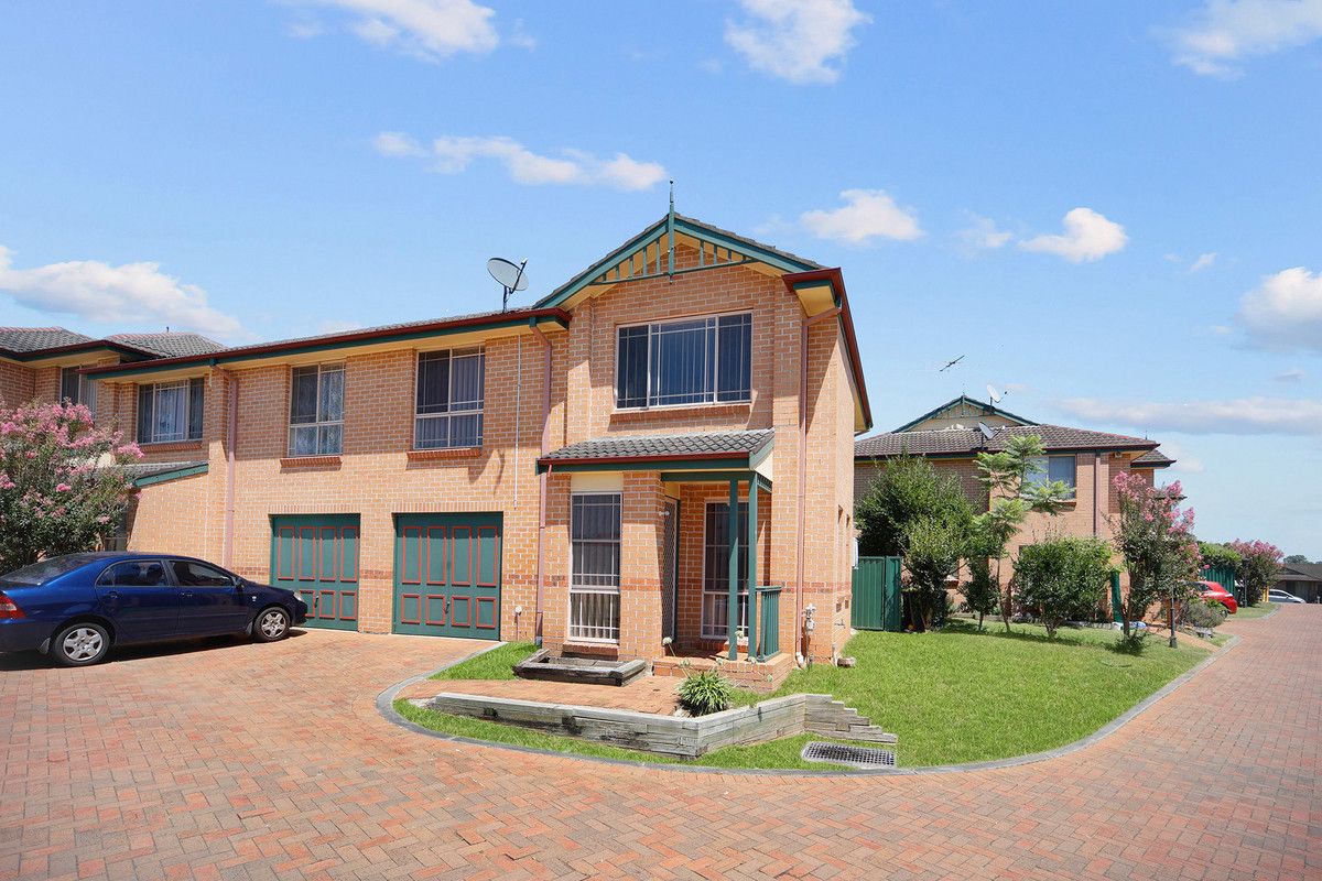 20/6 Parkholme Circuit, Englorie Park NSW 2560, Image 0