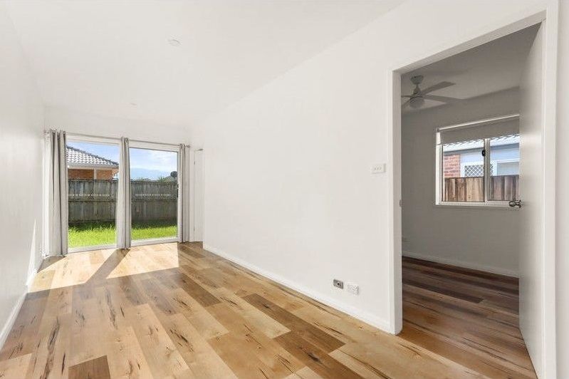 2 bedrooms Apartment / Unit / Flat in 161A Horsley Drive HORSLEY NSW, 2530