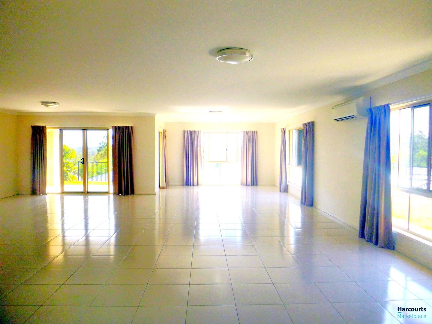 4 bedrooms House in 9 O'Connell Close BELLBOWRIE QLD, 4070