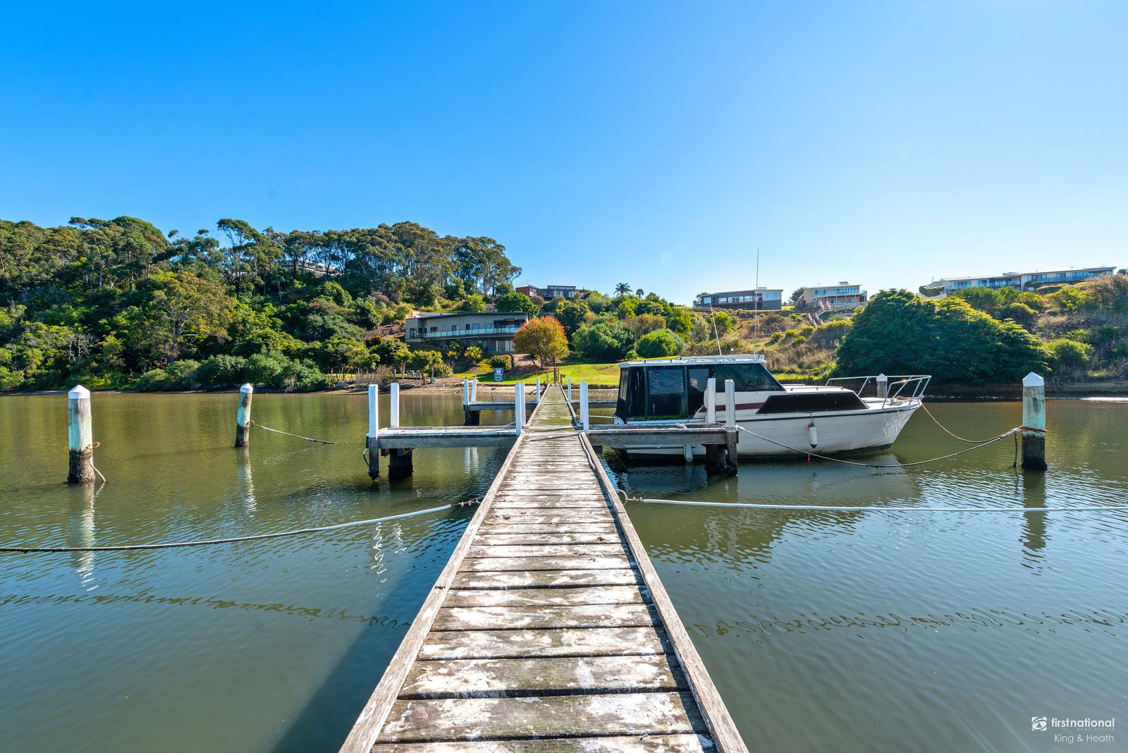 4 bedrooms House in 4 Cabarita Point KALIMNA VIC, 3909