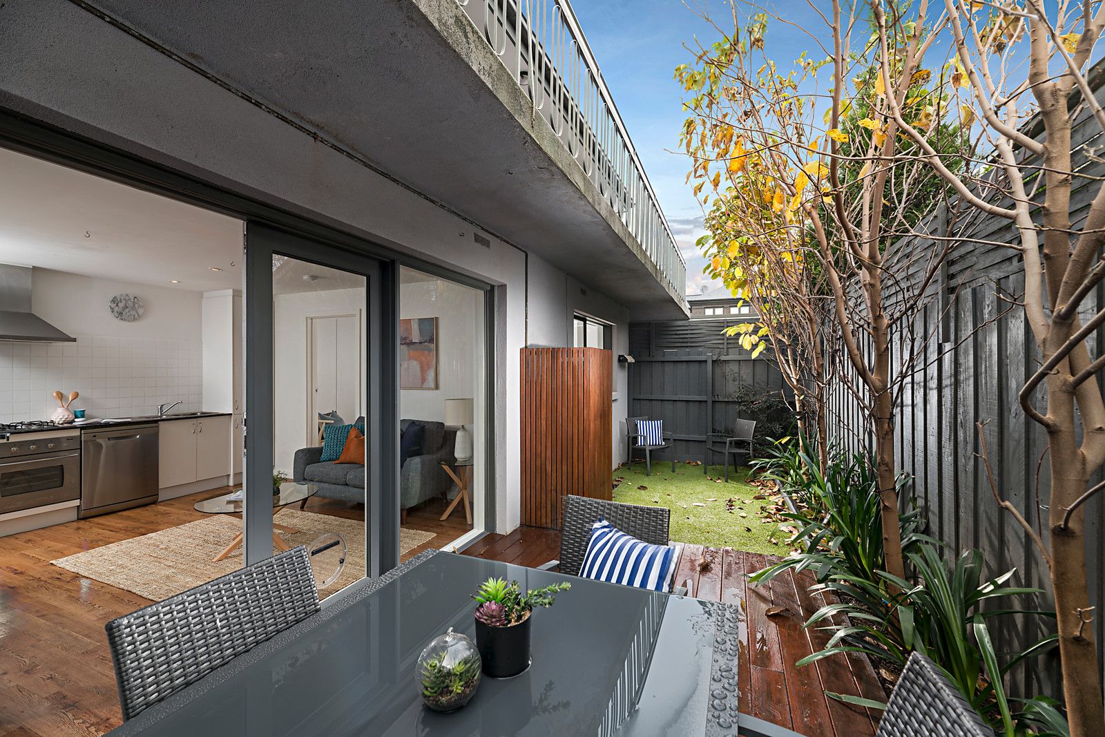 2 bedrooms Apartment / Unit / Flat in 3/174 Cotham Road KEW VIC, 3101