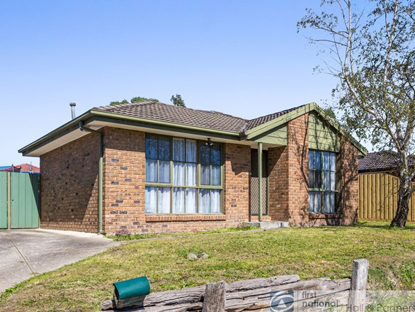 26 Edeys Run, Hampton Park VIC 3976