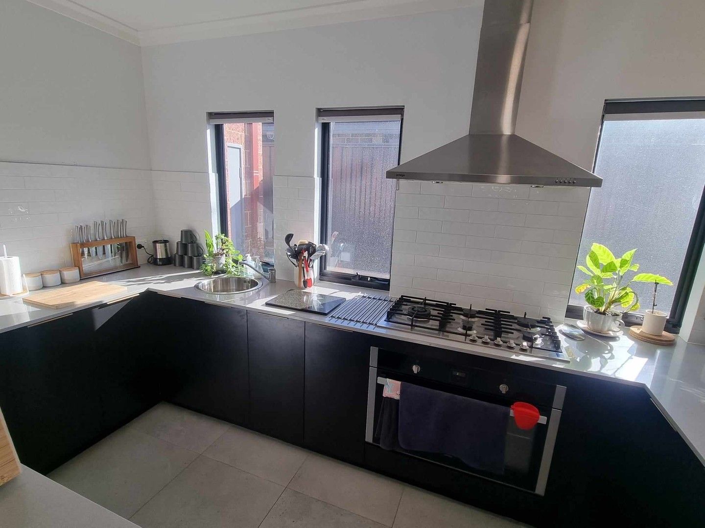 4 bedrooms House in 7 Meelup Pass SECRET HARBOUR WA, 6173