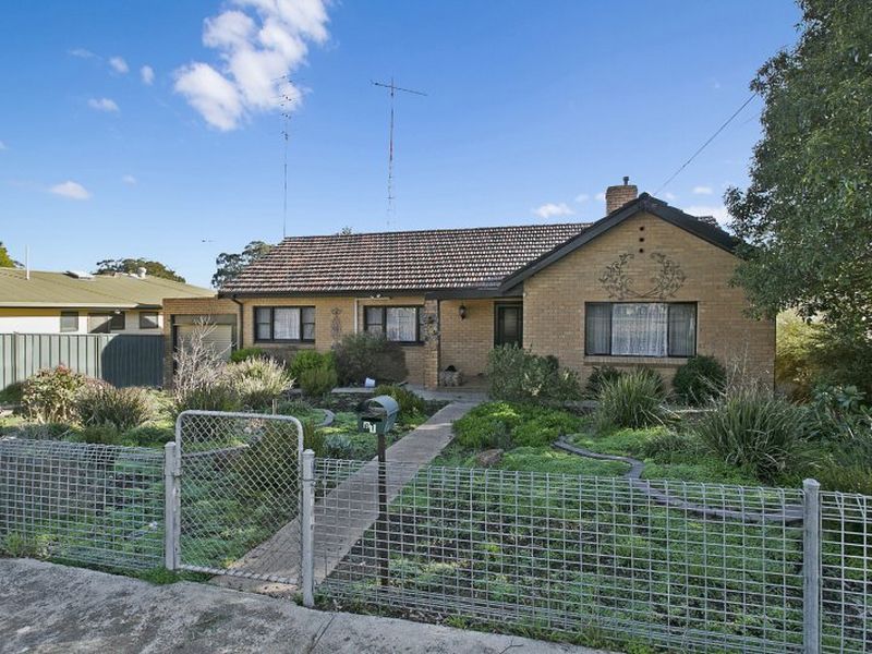 61 Piper Street, Broadford VIC 3658, Image 0