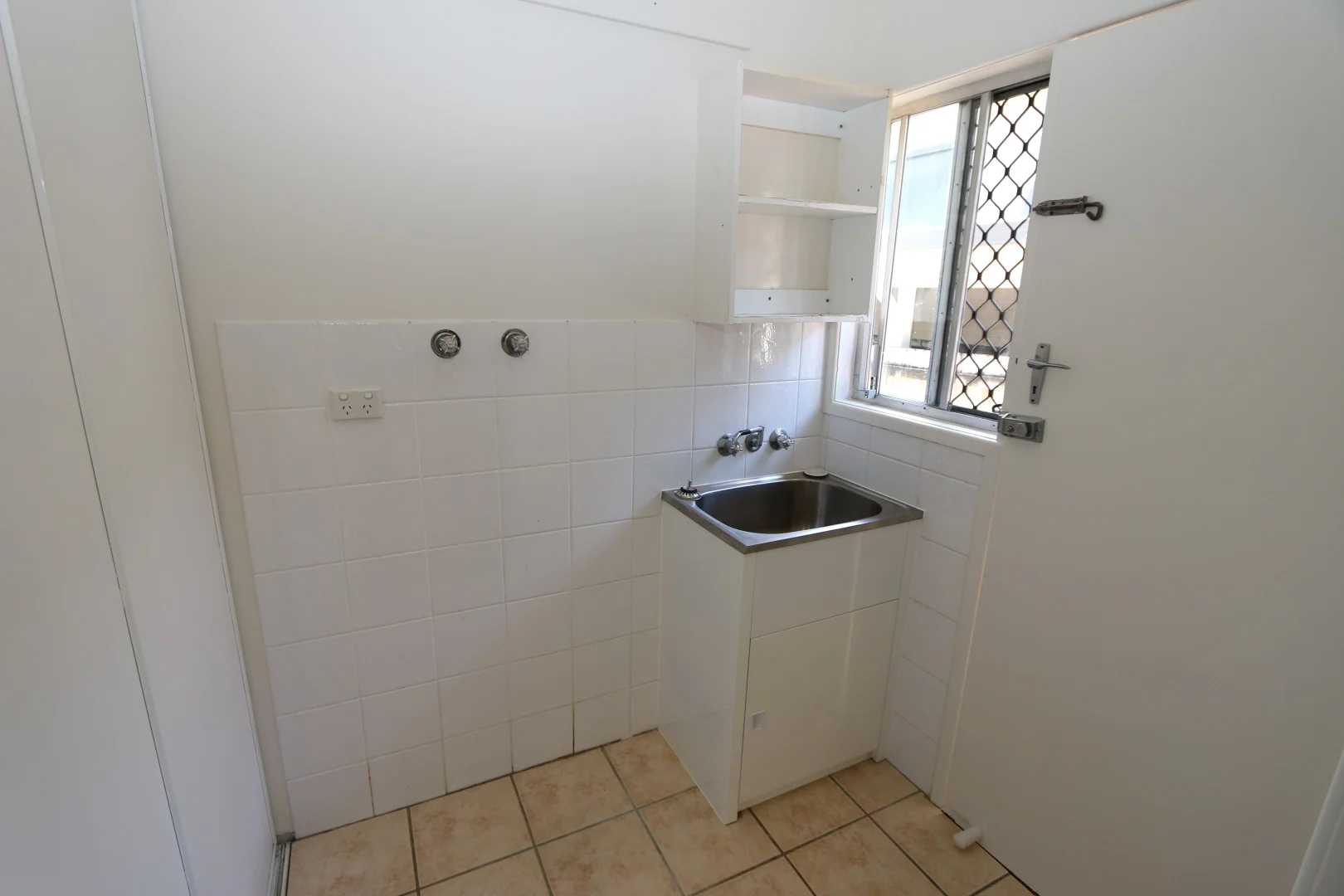 Additional image 10 of 23 Susanne Street, Southport QLD 4215