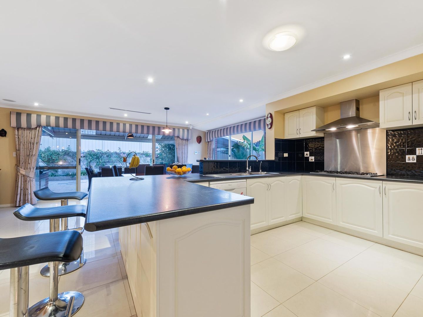 4 Massenger Street Madeley Wa 6065 House For Sale Domain