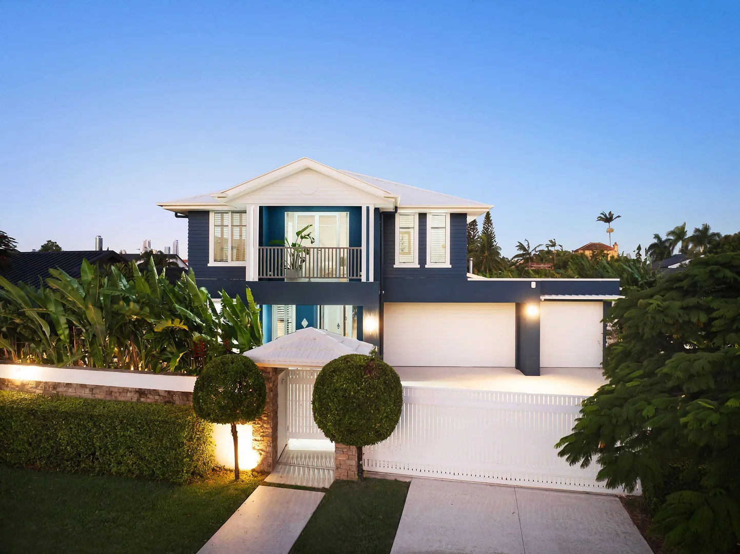 Additional image 23 of 8 Rannock Avenue, Benowa Waters QLD 4217