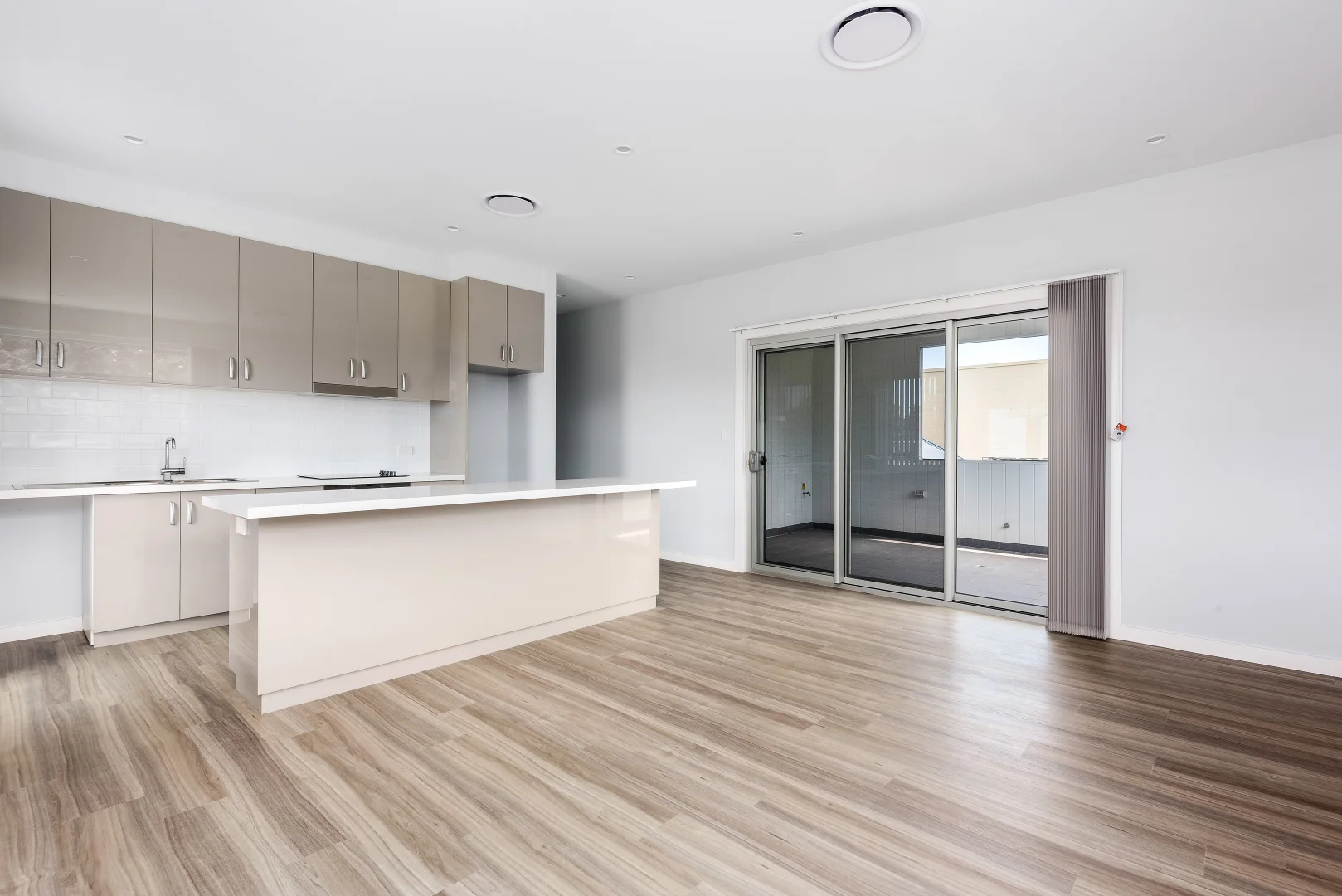 Additional image 2 of 2/55 Railway Street, Corrimal NSW 2518