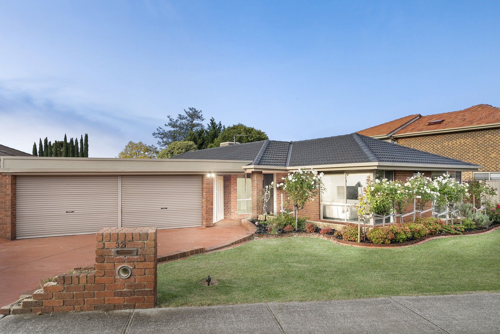 32 Tintaldra Drive, Taylors Lakes VIC 3038, Image 0