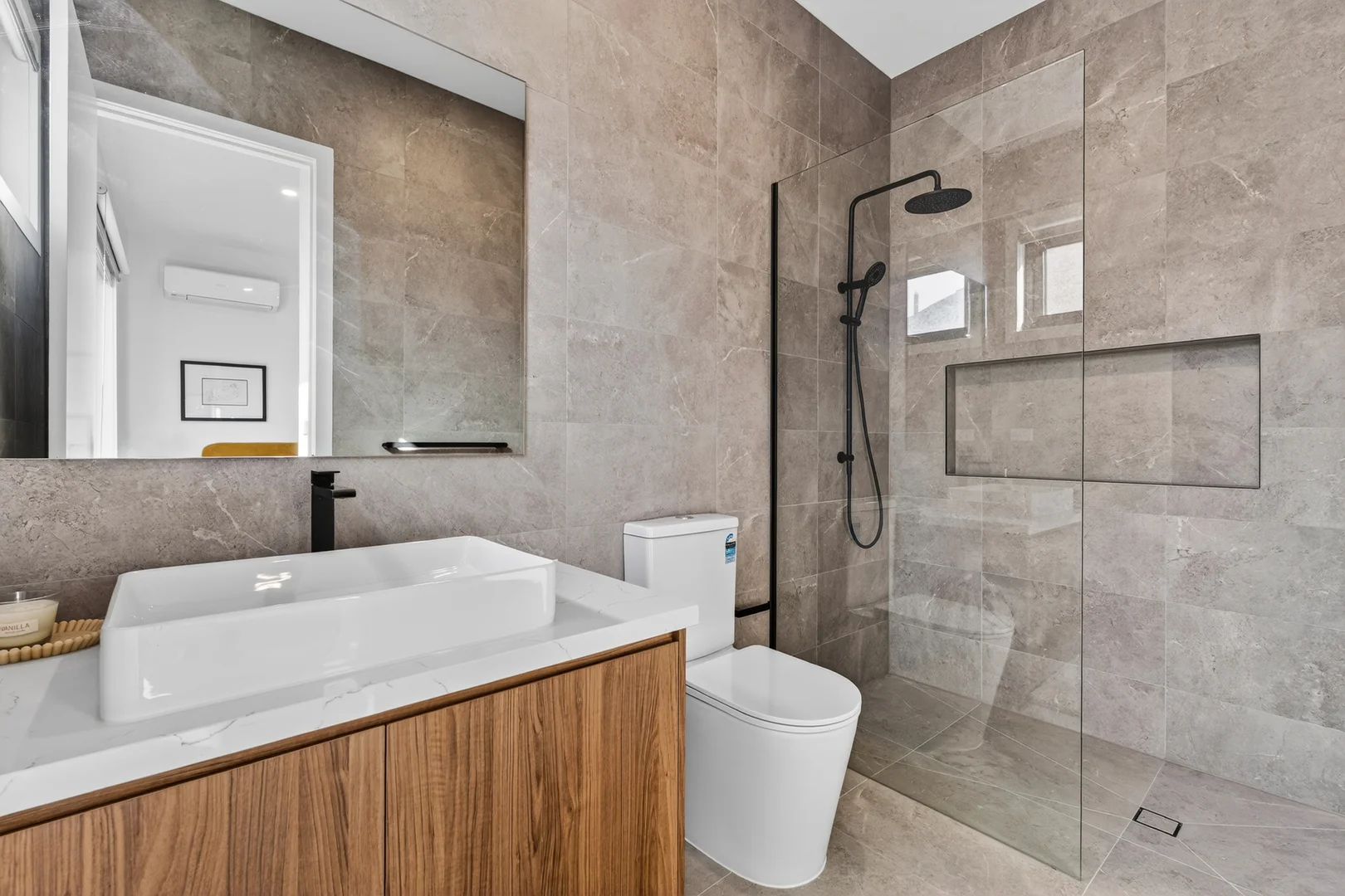 Additional image 15 of 23 Highview Grove, Burwood East VIC 3151