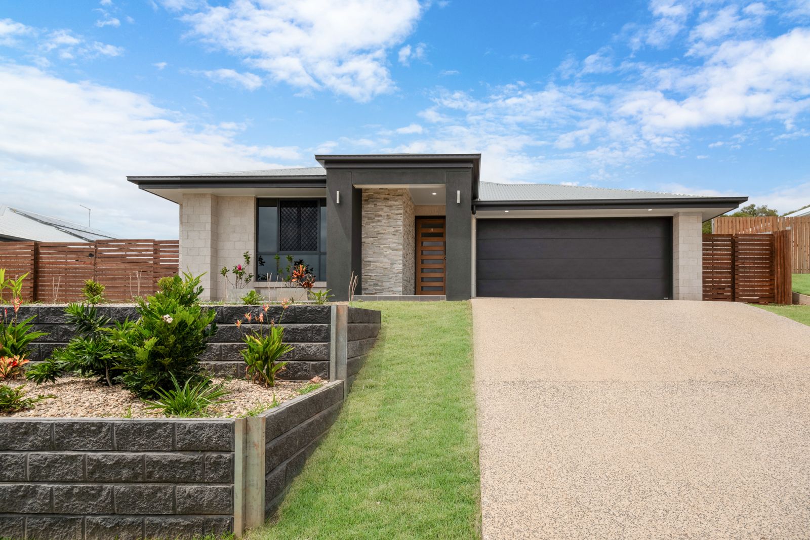 3 Neptune Avenue, Lammermoor QLD 4703, Image 0